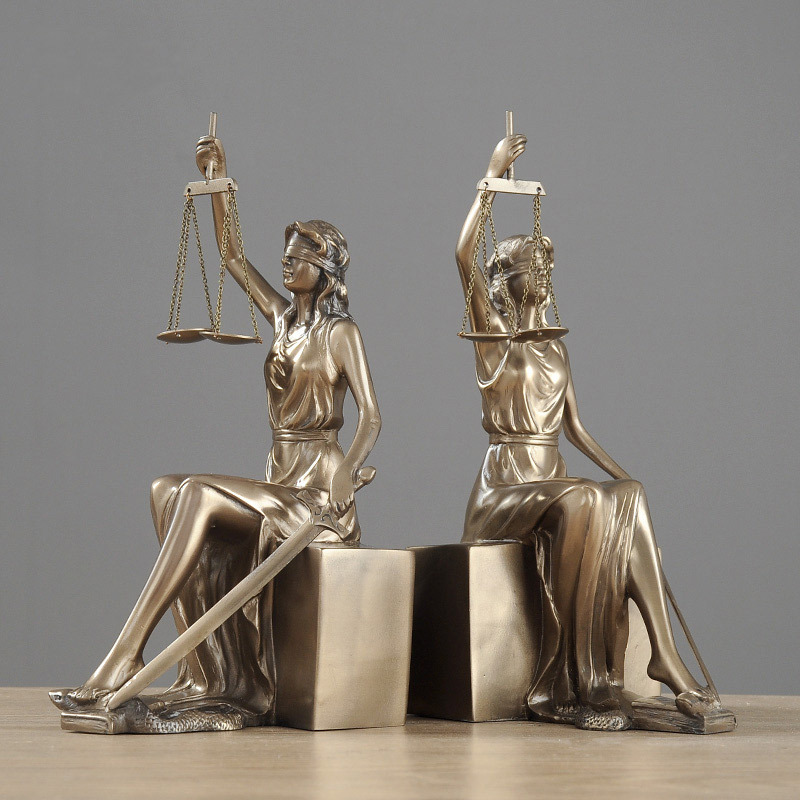 Model Kit Judge - 1 個樹脂女性正義像置物装飾ブックエンド家の装飾ローマの女神彫刻ギフト弁護士や法律に最適