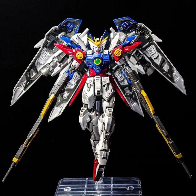 Model Kit Wing Zero - 1/144 変形可能なウイングゼロガンプラ組み立てモデルキット、暗闇で光る効果のある可動アクションフィギュア、コレクタブル玩具