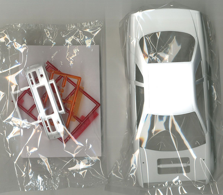 アオシマ 05733 1/24 頭文字D スカイライン GT - Model Kit Initial D のレビューと価格