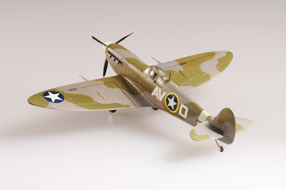 Easymodel 37215 1:72 スケール第二次世界 - Model Kit Spitfire のレビューと価格
