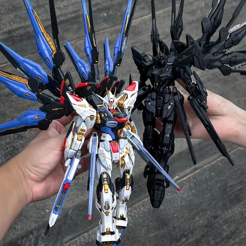 チャンロンモデル7701 MGEX ZGMF-X20A スト - Model Kit Barbatos のレビューと価格