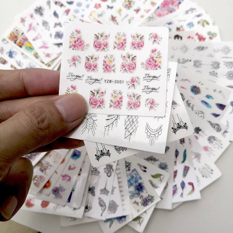48枚入りネイルアートステッカー、春夏の花、バラ、蝶、葉っぱ - Waterslide Decal Paper のレビューと価格