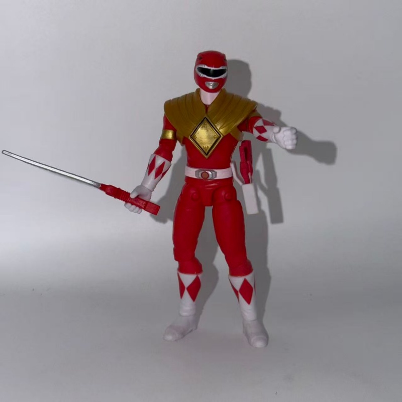 プレイメイツ マイティ・モーフィン・パワーレンジャー オート - Model Kit Power Rangers のレビューと価格