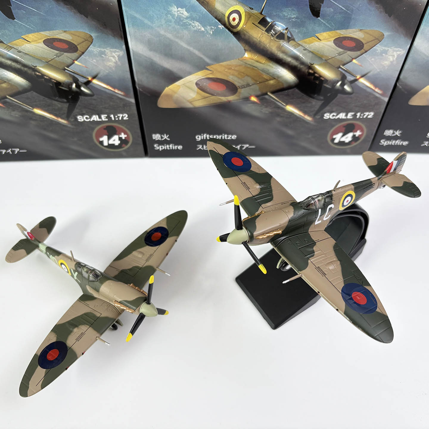 1:72 1/72 スケール第二次世界大戦英国スピットファイ - Model Kit Spitfire のレビューと価格