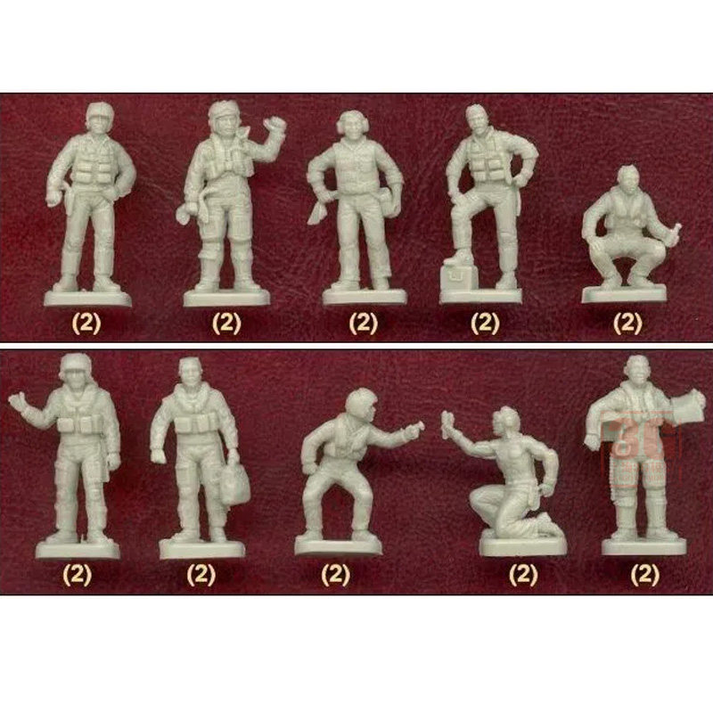 イタレリ IT1246 1/72 NATO 空軍パイロット地 - Model Kit Italeri のレビューと価格