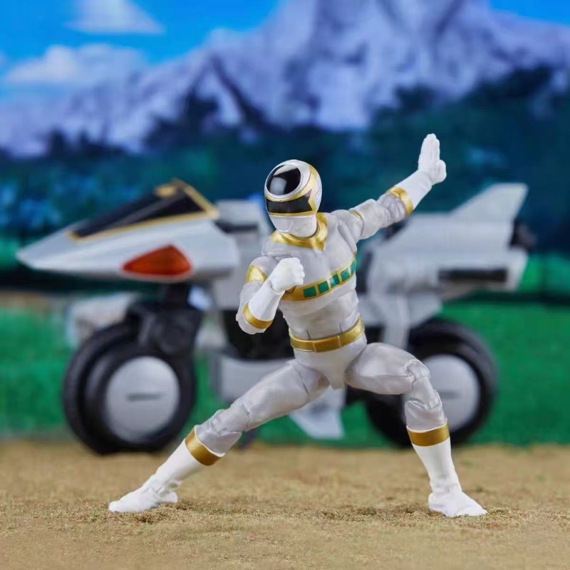 オリジナル ハズブロ パワーレンジャー ライトニングコレクシ - Model Kit Power Rangers のレビューと価格