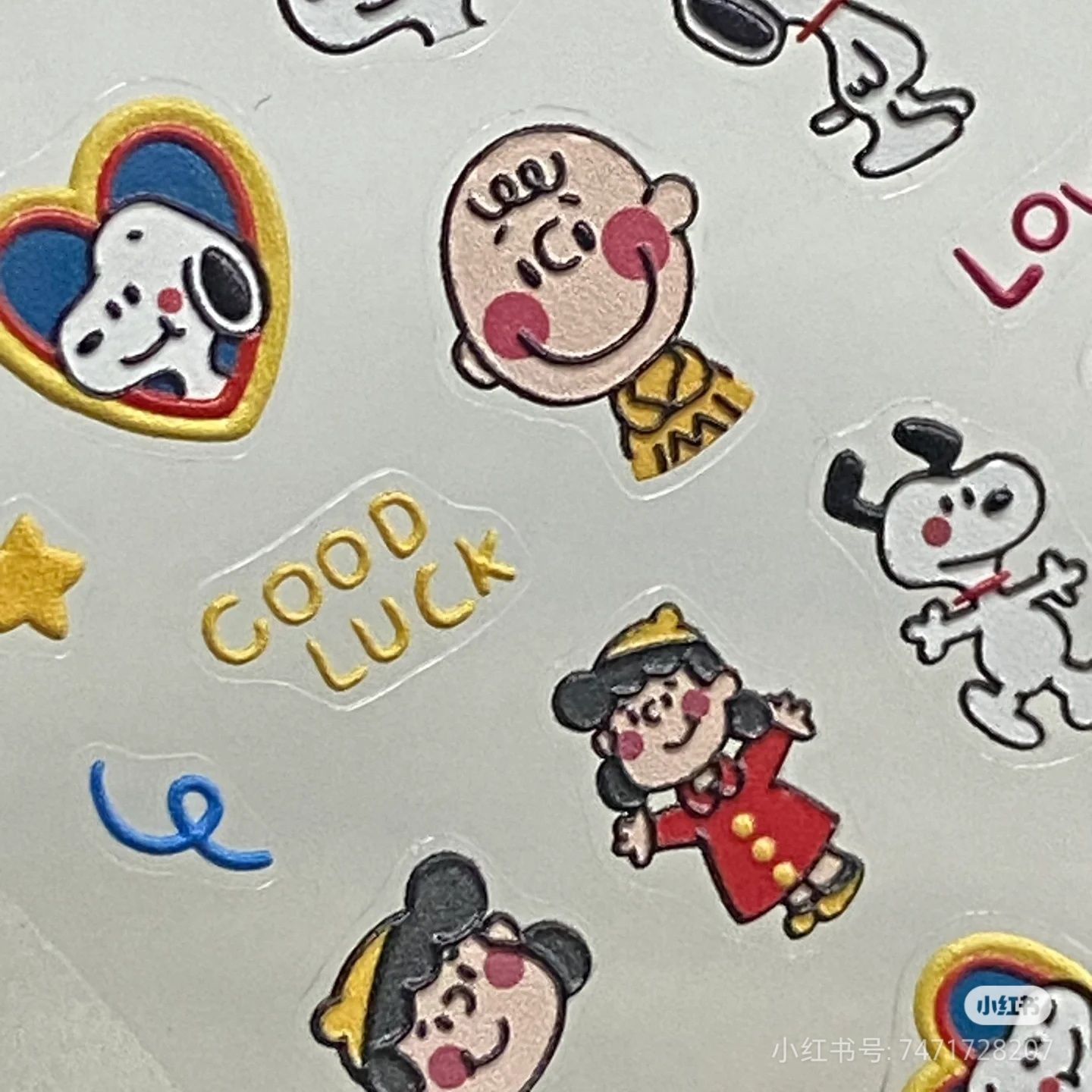 漫画スヌーピーエンボス加工3Dレリーフステッカー、素敵な犬の - Waterslide Decal Paper のレビューと価格